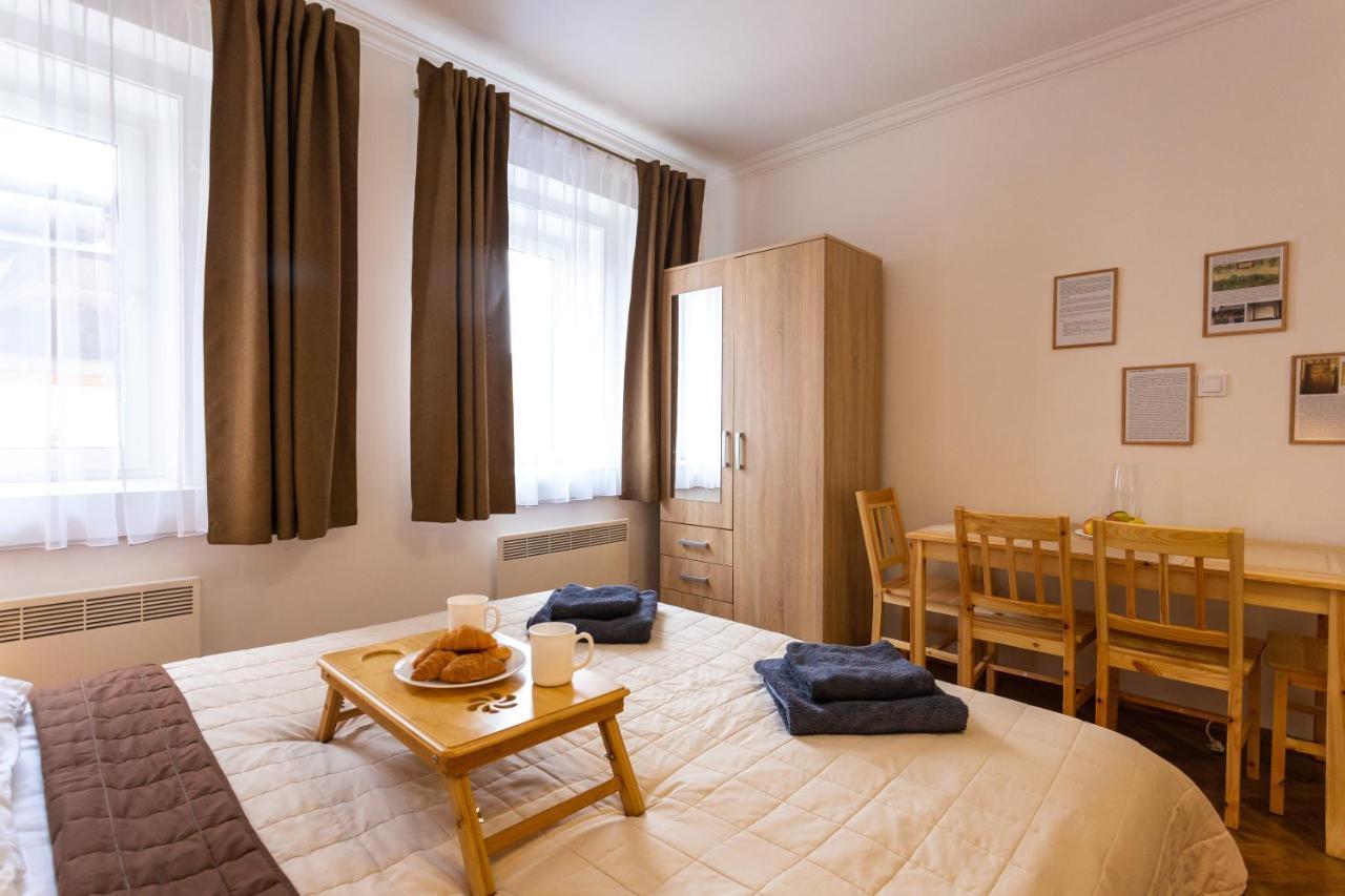 Peaceful studio on Rynok Square Liov Exterior foto