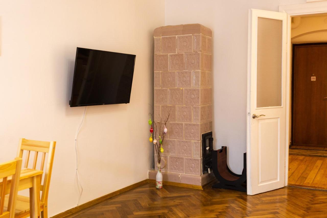 Peaceful studio on Rynok Square Liov Exterior foto