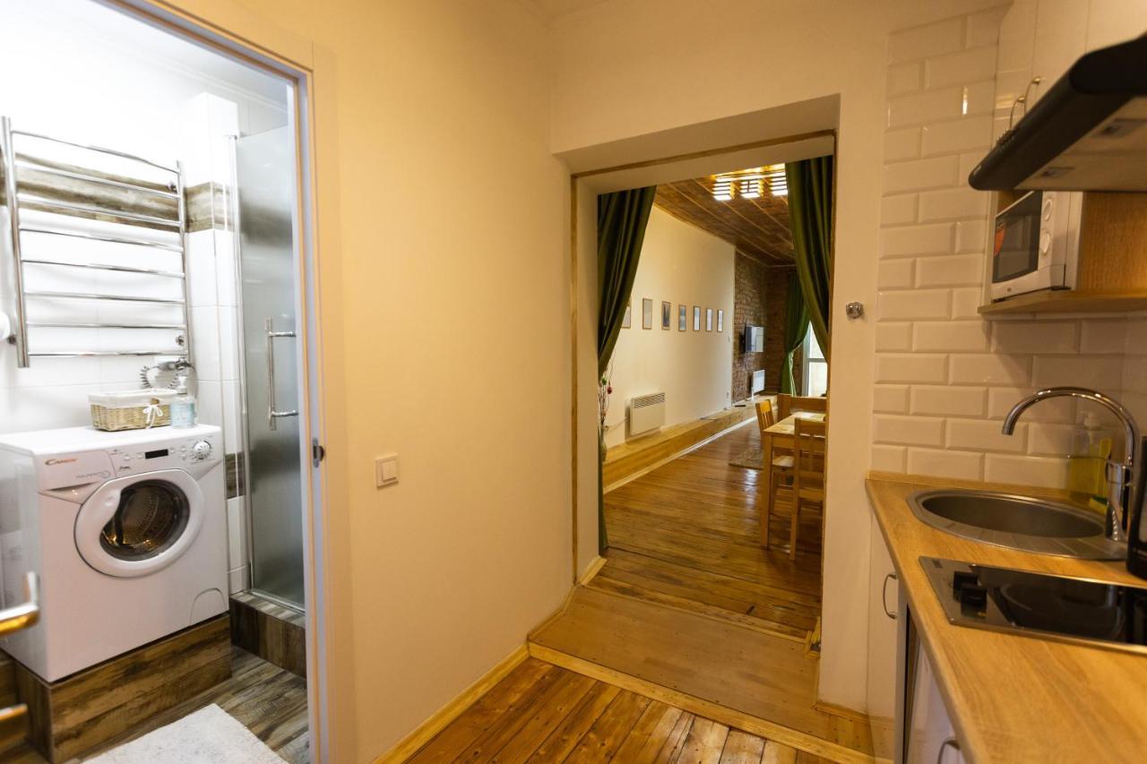 Peaceful studio on Rynok Square Liov Exterior foto